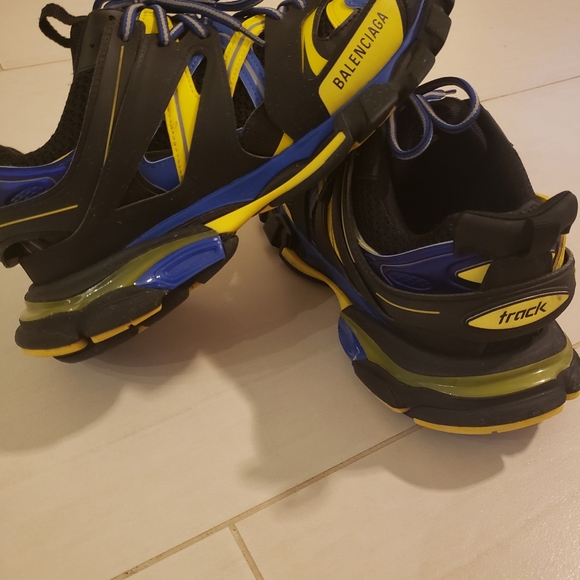 Balenciaga Track Shoes - Picture 3 of 4